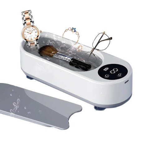 Gray helmet for bikers